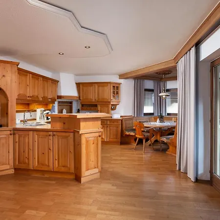 Alpine View Apartment