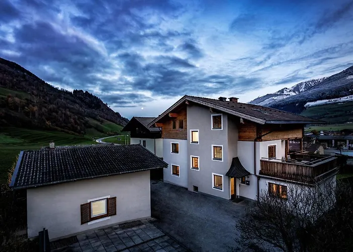 Alpine View Apartment *